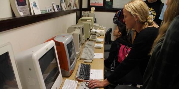 Students in Media Archaeology Lab